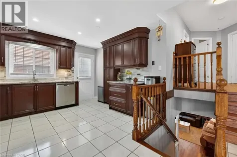 6 Glenhollow Drive Stoney Creek ON L8J 3R8