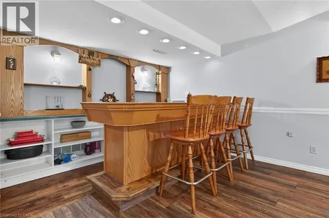 6 Glenhollow Drive Stoney Creek ON L8J 3R8