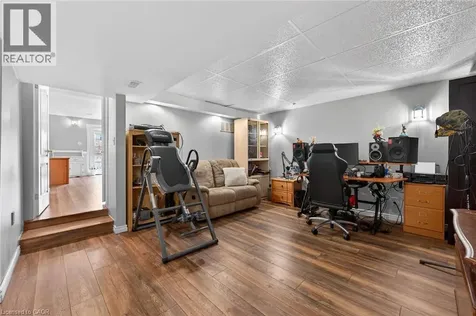 6 Glenhollow Drive Stoney Creek ON L8J 3R8