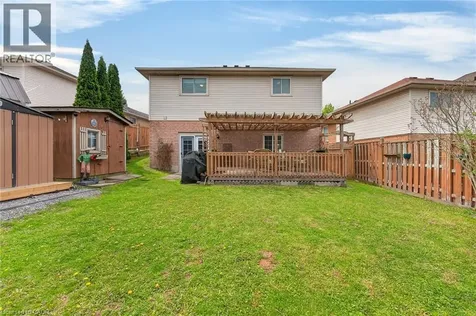 6 Glenhollow Drive Stoney Creek ON L8J 3R8