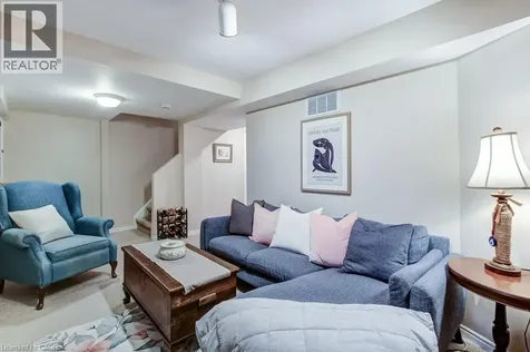 4 Edgewater Drive Stoney Creek ON L8E 4Z3