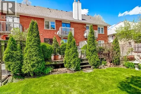 4 Edgewater Drive Stoney Creek ON L8E 4Z3