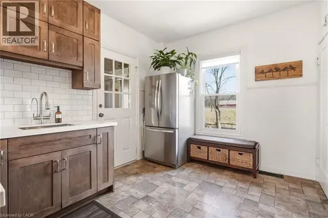 2090 Haldibrook Road Hamilton ON L0R 1C0