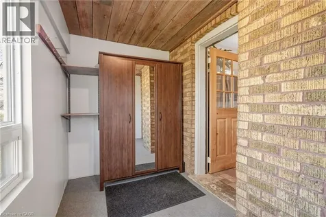 2090 Haldibrook Road Hamilton ON L0R 1C0