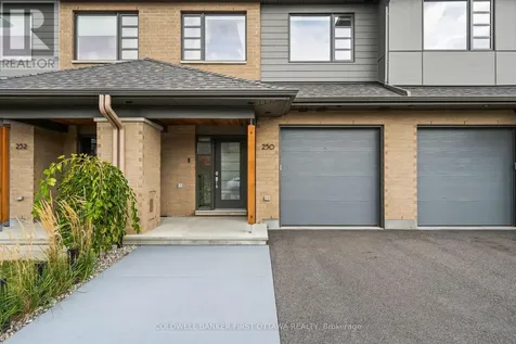 250 Big Dipper Street Ottawa ON K4M 0J7