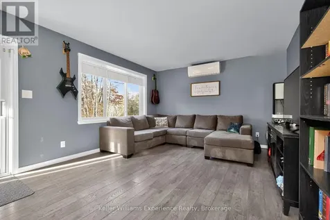 296 Church Street Penetanguishene ON L9M 1G5