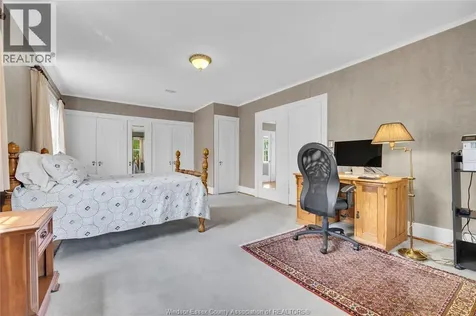 1505 Victoria Avenue Windsor ON N8X 1P4