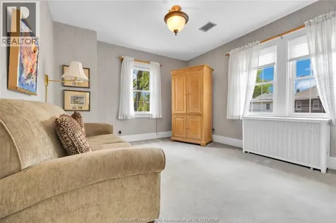 1505 Victoria Avenue Windsor ON N8X 1P4