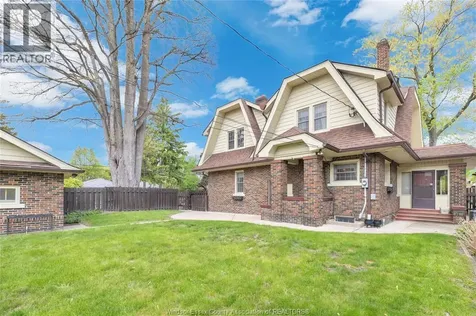 1505 Victoria Avenue Windsor ON N8X 1P4
