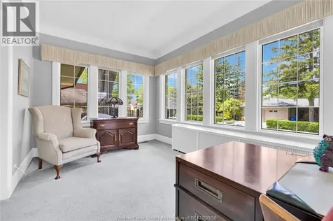 1505 Victoria Avenue Windsor ON N8X 1P4