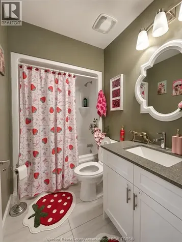 3639 Hallee Crescent Windsor ON N8W 0B2