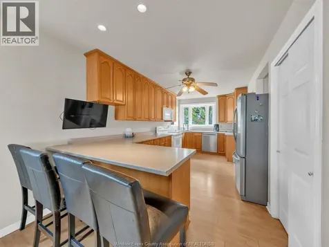 545 Lakeview Avenue Essex ON N0R 1G0