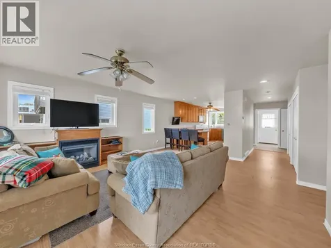 545 Lakeview Avenue Essex ON N0R 1G0