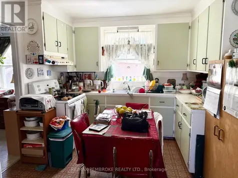 153 Cecelia Street Pembroke ON K8A 1R7