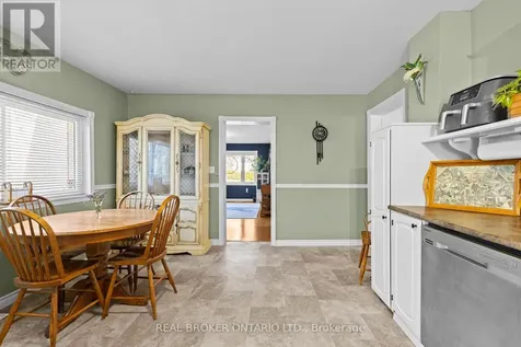 6 Lucy Street Penetanguishene ON L9M 1K7