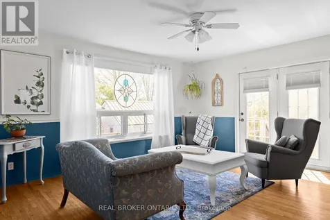 6 Lucy Street Penetanguishene ON L9M 1K7