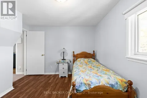6 Lucy Street Penetanguishene ON L9M 1K7