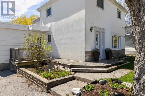 6 Lucy Street Penetanguishene ON L9M 1K7
