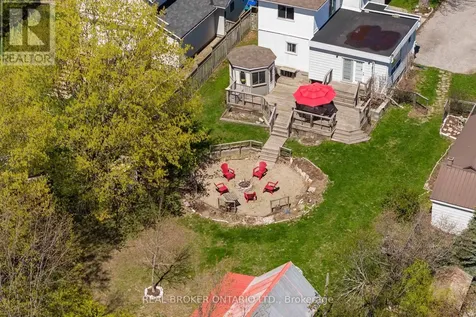 6 Lucy Street Penetanguishene ON L9M 1K7