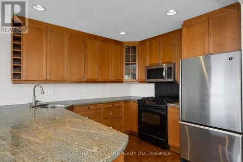 49 Lakeshore Road East Oro-medonte ON L0L 2E0