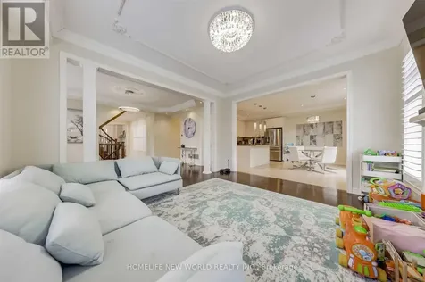 48 Roy Harper Avenue Aurora ON L4G 0V4