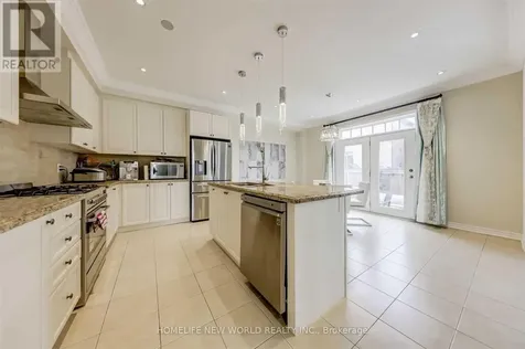 48 Roy Harper Avenue Aurora ON L4G 0V4