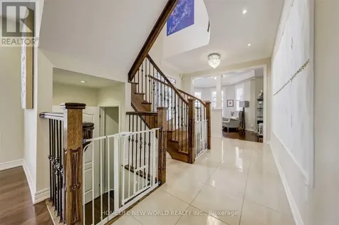 48 Roy Harper Avenue Aurora ON L4G 0V4