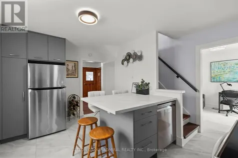 8 South Street West Orillia ON L3V 3S9