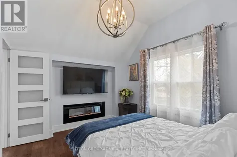 8 South Street West Orillia ON L3V 3S9