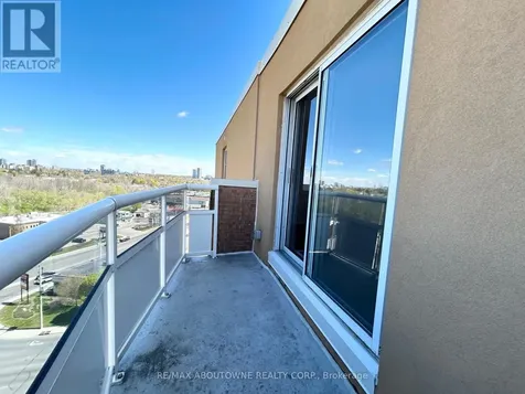 10 Overlea Drive Kitchener ON N2M 5B8