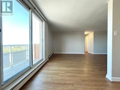 10 Overlea Drive Kitchener ON N2M 5B8