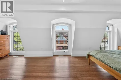167 Walnut Street South Hamilton ON L8N 2L8