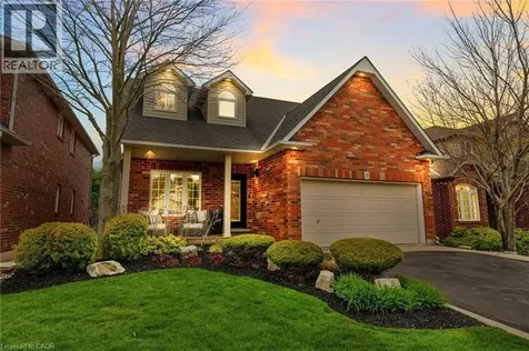 5 Volterra Court Waterdown ON L8B 0K7