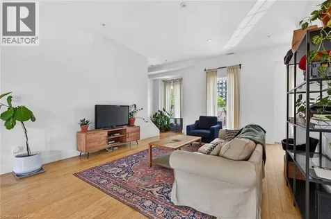 167 Walnut Street South Hamilton ON L8N 2L8