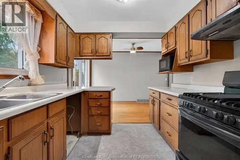 35 Peter Street Chatham ON N7M 5B2