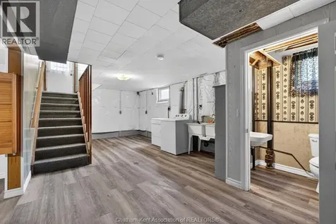 35 Peter Street Chatham ON N7M 5B2