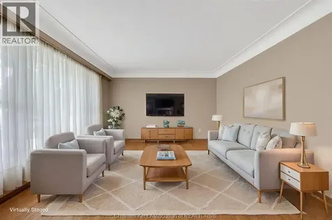 35 Peter Street Chatham ON N7M 5B2