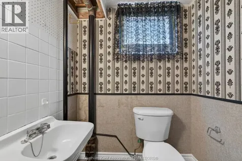 35 Peter Street Chatham ON N7M 5B2