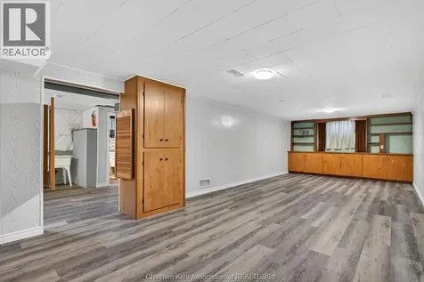 35 Peter Street Chatham ON N7M 5B2