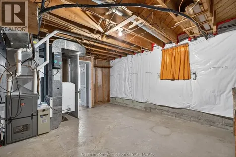 35 Peter Street Chatham ON N7M 5B2
