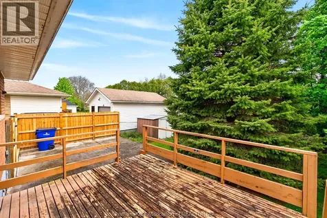 35 Peter Street Chatham ON N7M 5B2