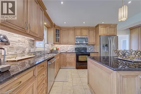 298 Ferndale Place Waterloo ON N2J 3X9