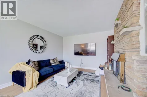 298 Ferndale Place Waterloo ON N2J 3X9