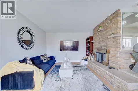 298 Ferndale Place Waterloo ON N2J 3X9
