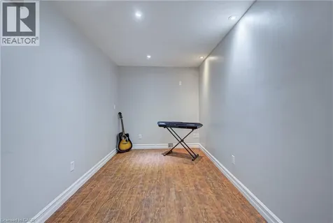 298 Ferndale Place Waterloo ON N2J 3X9