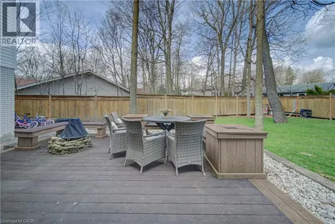 298 Ferndale Place Waterloo ON N2J 3X9