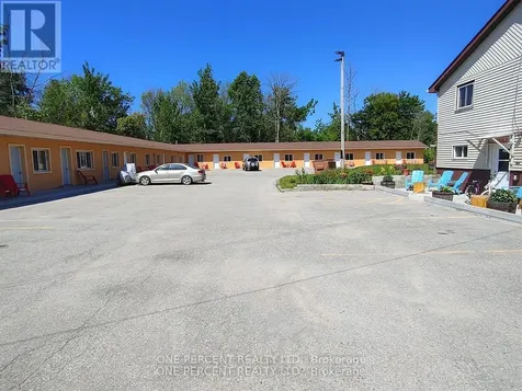 9448 Beachwood Road Collingwood ON L9Y 0X2
