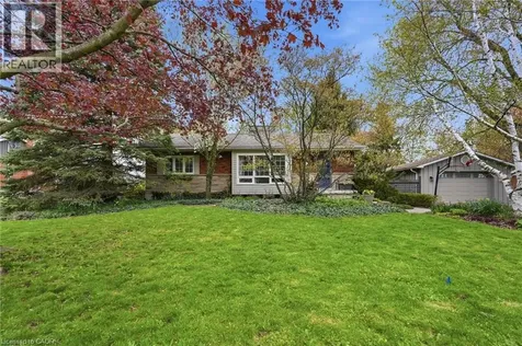 21 Brian Boulevard Waterdown ON L8B 0C7