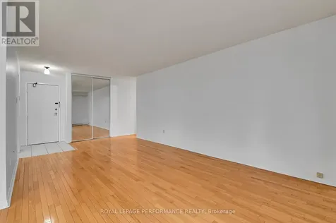 2400 Virginia Drive Ottawa ON K1H 8L3