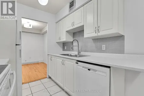 2400 Virginia Drive Ottawa ON K1H 8L3
